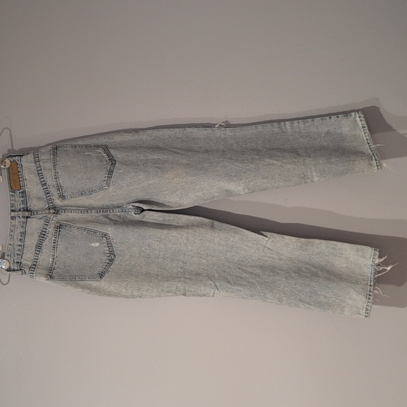 Cotton On Straight Leg Size 4 Faded And Distressed Jeans - Picture 5 of 5